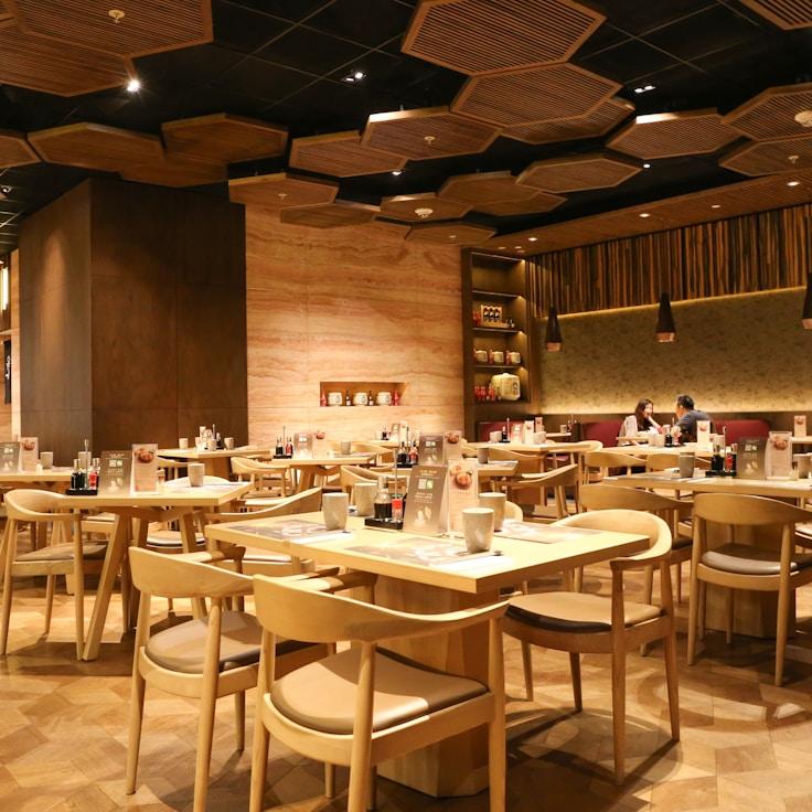 Shared dishes and family-style dining